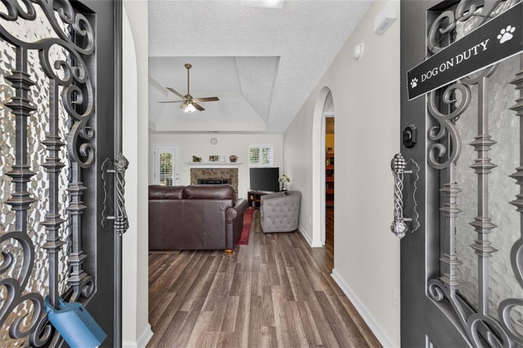 3 bedroom, 2 bathroom, 1,501 sq ft single family residence for sale at 4290 Perrinton Trail, Loganville, GA 30052 — photo 7