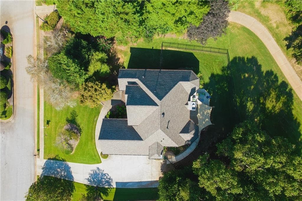 5 bedroom, 5 bathroom, 4,600 sq ft single family residence for sale at 2600 Preston Ridge Lane, Dacula, GA 30019 — photo 8