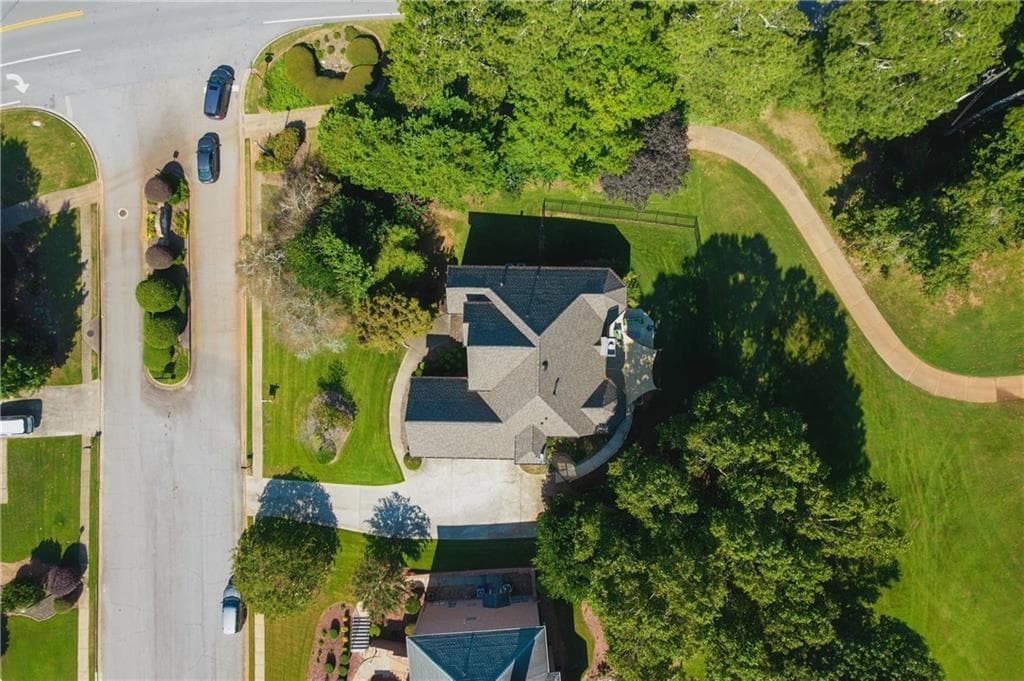 5 bedroom, 5 bathroom, 4,600 sq ft single family residence for sale at 2600 Preston Ridge Lane, Dacula, GA 30019 — photo 9