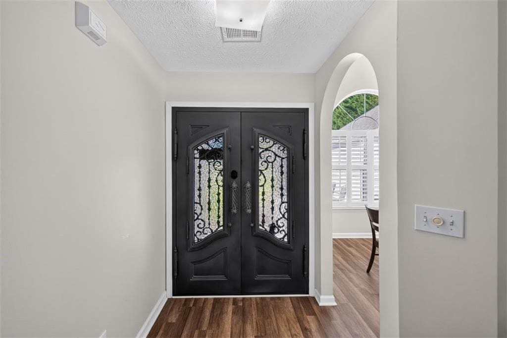 3 bedroom, 2 bathroom, 1,501 sq ft single family residence for sale at 4290 Perrinton Trail, Loganville, GA 30052 — photo 8