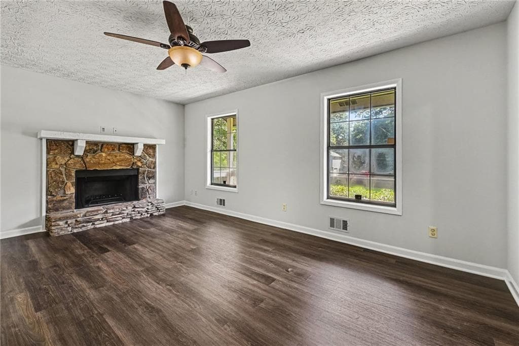 3 bedroom, 2 bathroom, 1,248 sq ft single family residence for sale at 56 Noses Creek Road, Marietta, GA 30064 — photo 7