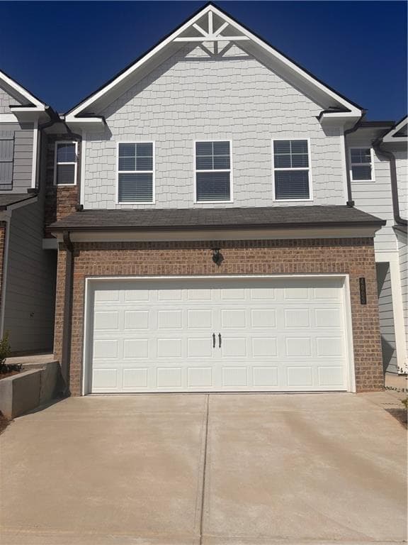 3 bedroom, 3 bathroom, 1,979 sq ft townhouse for sale at 4003 Streamlet Way 159, Gainesville, GA 30506