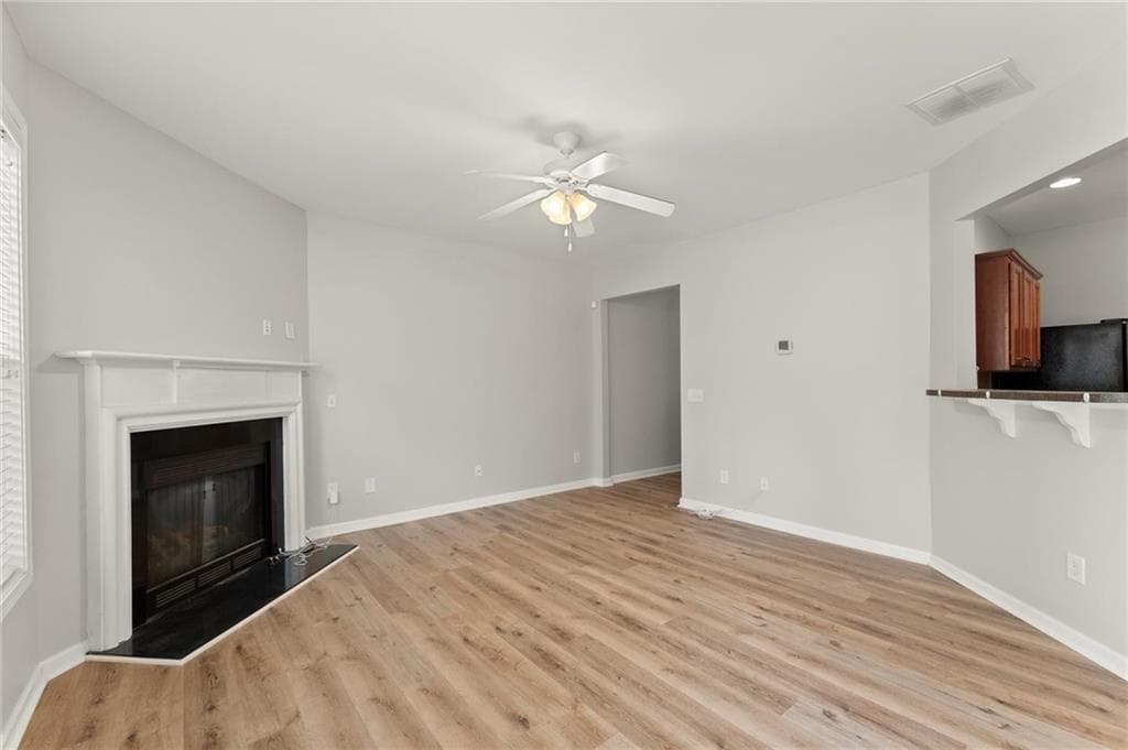 3 bedroom, 3 bathroom, 1,996 sq ft townhouse for rent at 1867 Ellison Lakes Court 21, Kennesaw, GA 30152 for $2,250 a month — photo 8