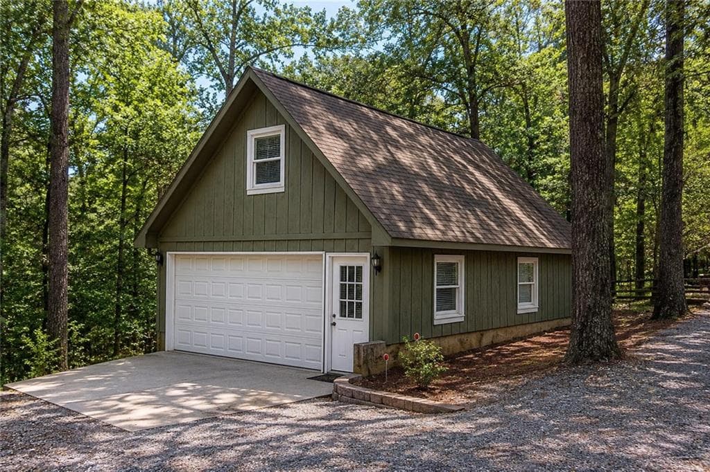 3 bedroom, 2 bathroom, 1,435 sq ft single family residence for sale at 110 Ridge Drive, Ellijay, GA 30540 — photo 4