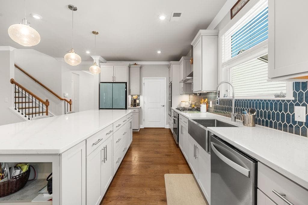 3 bedroom, 3 bathroom, 2,779 sq ft single family residence for rent at 1959 Rowland Pass, Buford, GA 30518 for $2,600 a month — photo 9