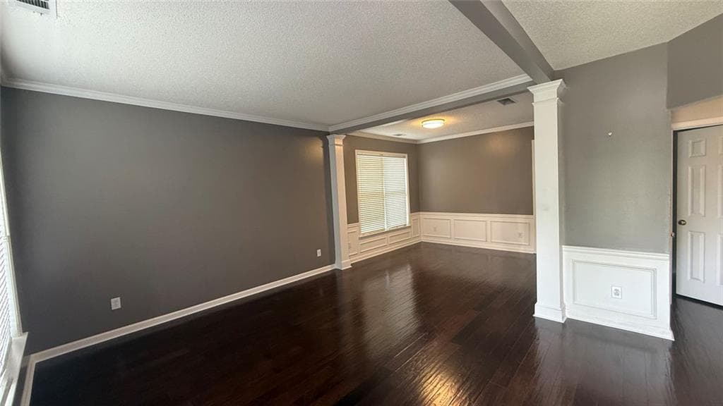4 bedroom, 4 bathroom, 3,221 sq ft single family residence for rent at 2568 Alvecot Circle, Atlanta, GA 30339 for $3,000 a month — photo 8
