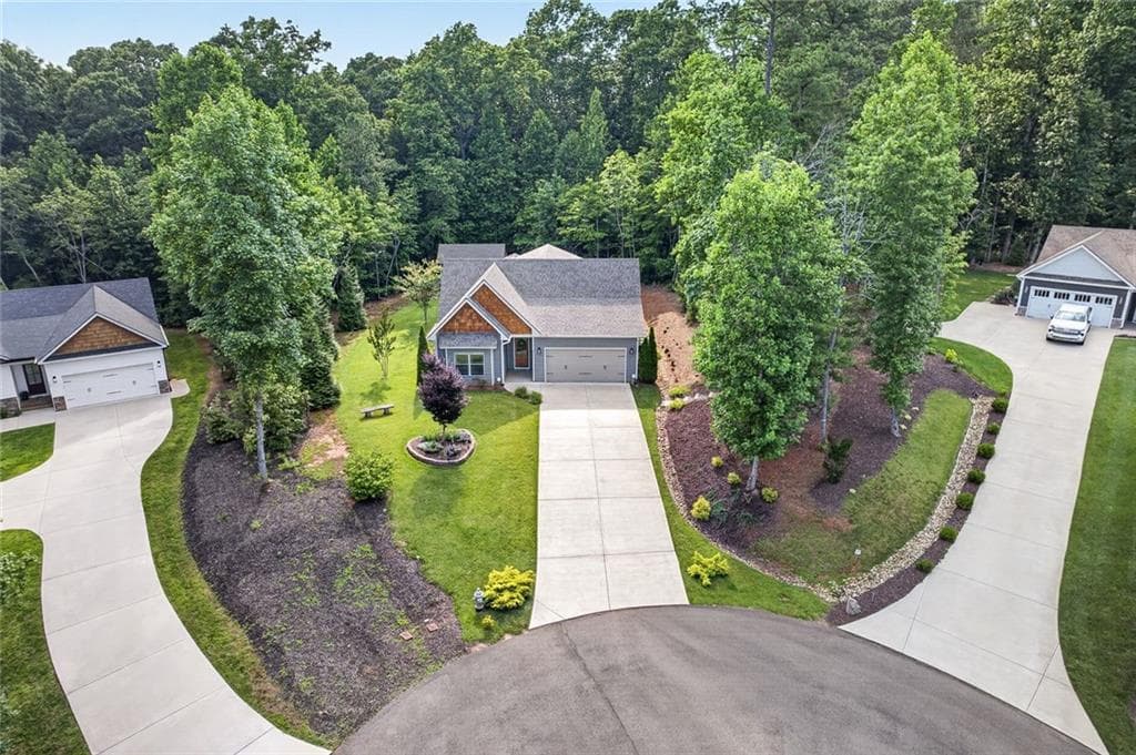 3 bedroom, 2 bathroom, 2,089 sq ft single family residence for sale at 234 Sunset Cove, Ellijay, GA 30540 — photo 4