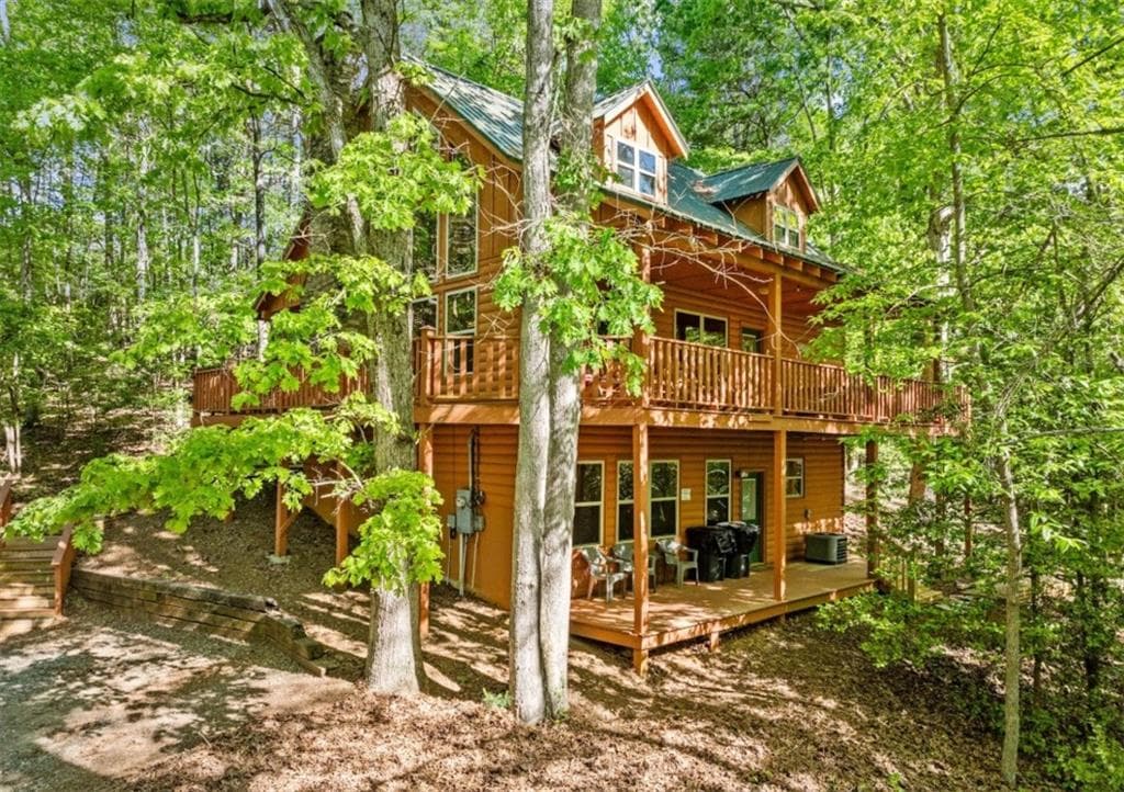 3 bedroom, 3 bathroom, 3,247 sq ft single family residence for sale at 2239 Dean Mountain Road, Cleveland, GA 30528 — photo 1 of 55
