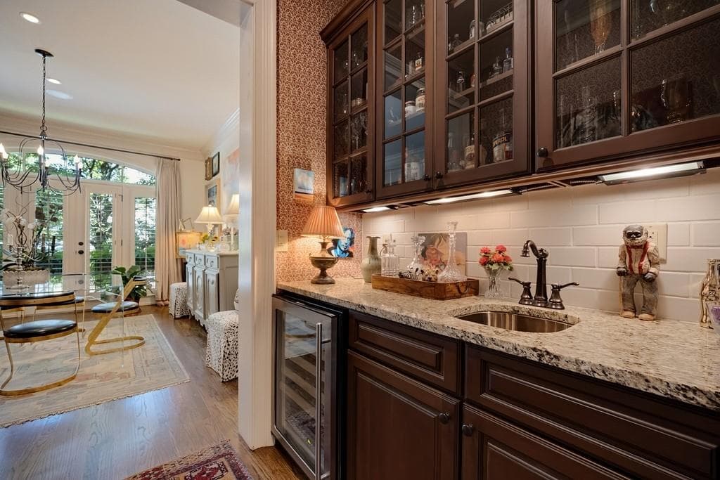 3 bedroom, 4 bathroom, 3,429 sq ft townhouse under contract at 8 Honour Avenue 6, Atlanta, GA 30305 — photo 7