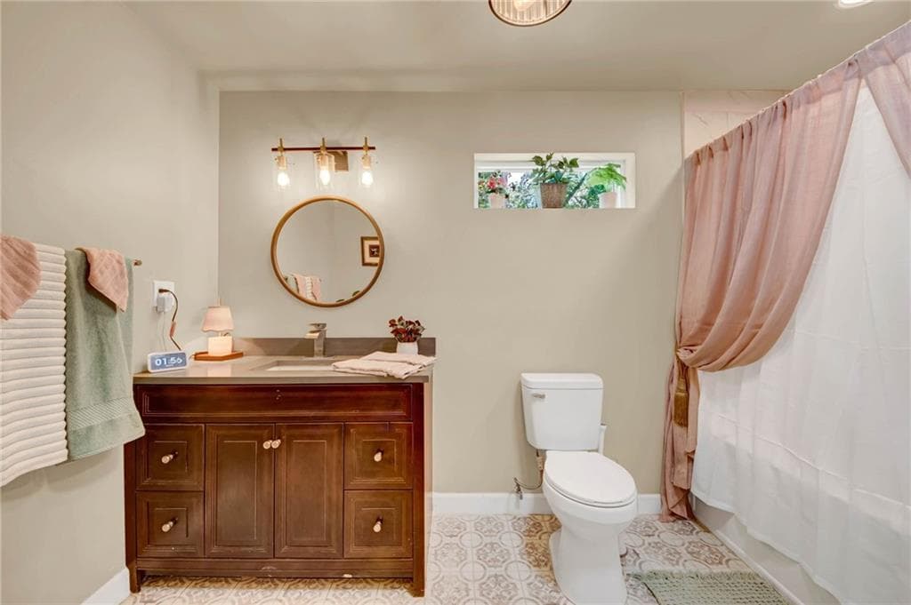 3 bedroom, 3 bathroom, 1,700 sq ft single family residence for sale at 198 Joe Louis Drive, Atlanta, GA 30314 — photo 8