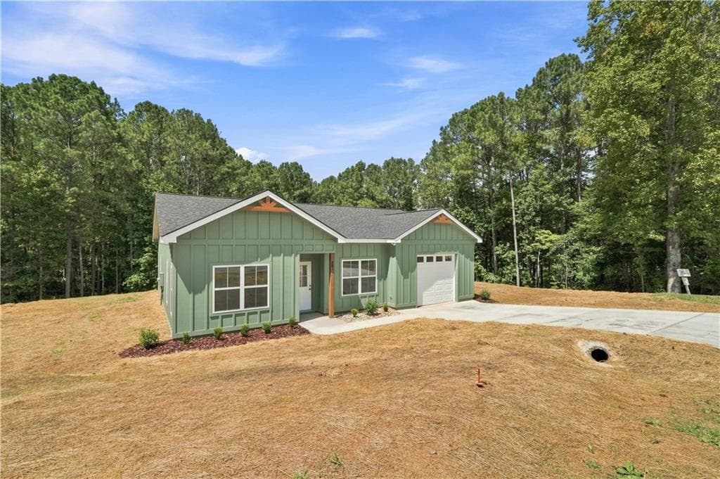 3 bedroom, 2 bathroom, 1,400 sq ft single family residence for sale at 381 Bethel Road, Talking Rock, GA 30175 — photo 10