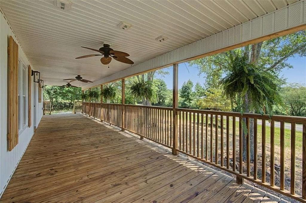 3 bedroom, 3 bathroom, 2,000 sq ft single family residence for sale at 938 Mandeville Road, Carrollton, GA 30117 — photo 10
