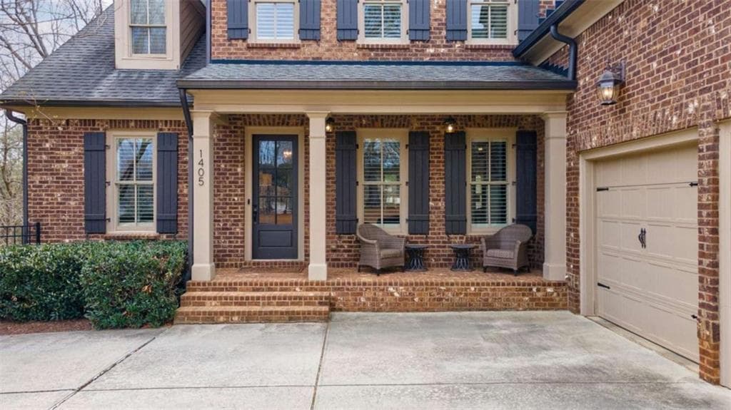 6 bedroom, 7 bathroom, 6,004 sq ft single family residence for sale at 1405 Evergreen Park, Statham, GA 30666 — photo 2