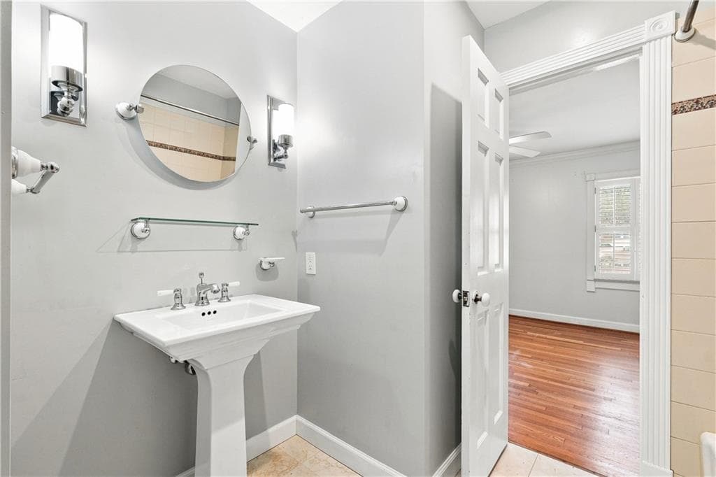 3 bedroom, 3 bathroom, 1,612 sq ft townhouse for sale at 70 Old Ivy Road 56, Atlanta, GA 30342 — photo 9