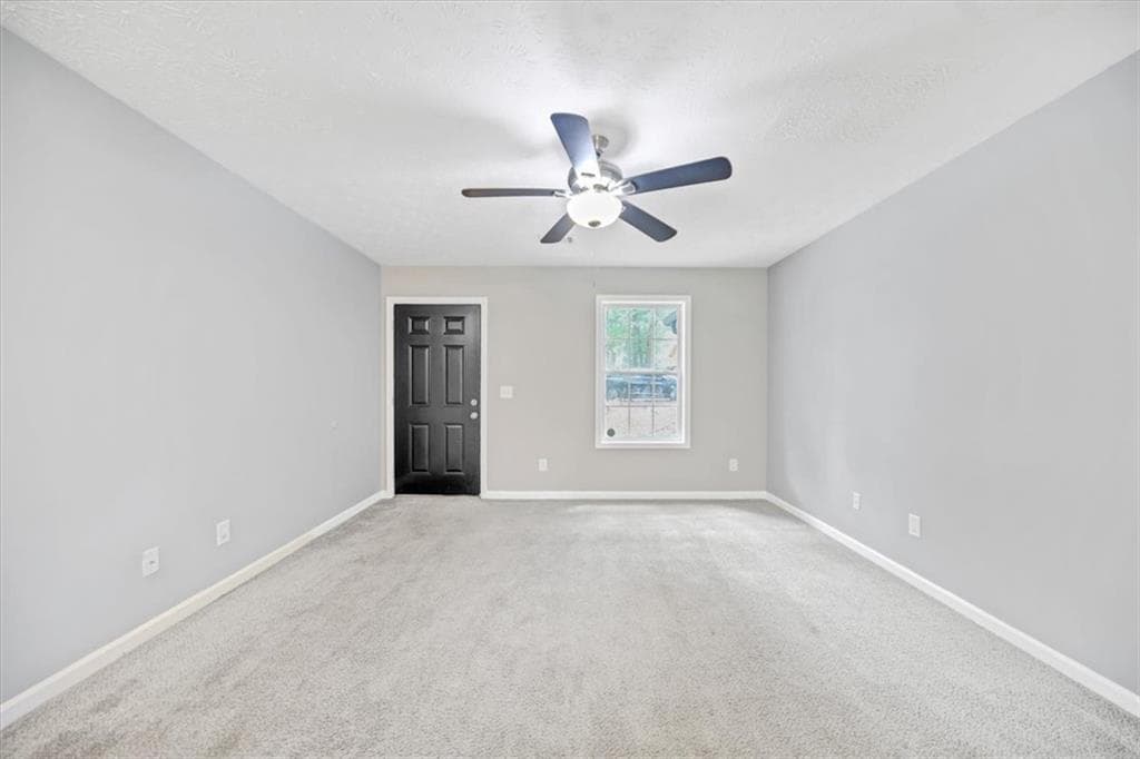 3 bedroom, 2 bathroom, 1,064 sq ft single family residence for sale at 51 Johnson Avenue, Newnan, GA 30263 — photo 6