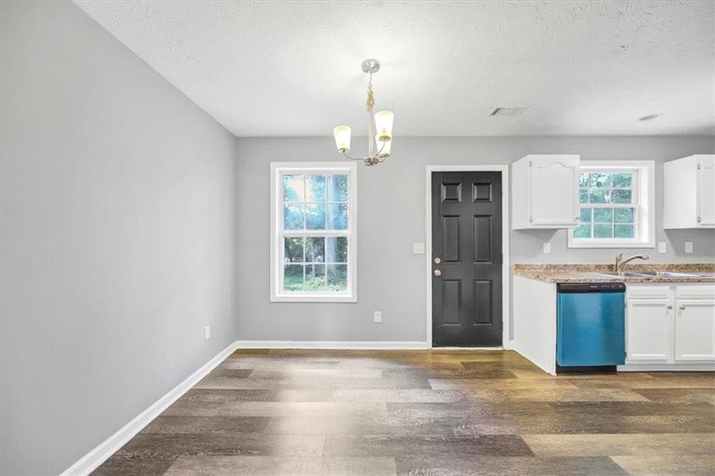 3 bedroom, 2 bathroom, 1,064 sq ft single family residence for sale at 51 Johnson Avenue, Newnan, GA 30263 — photo 10