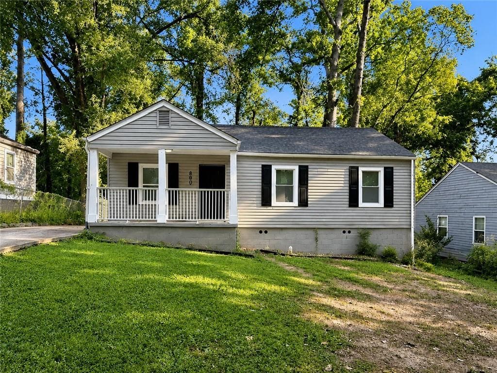 3 bedroom, 1 bathroom, 975 sq ft single family residence for sale at 890 Mcwilliams Road, Atlanta, GA 30315