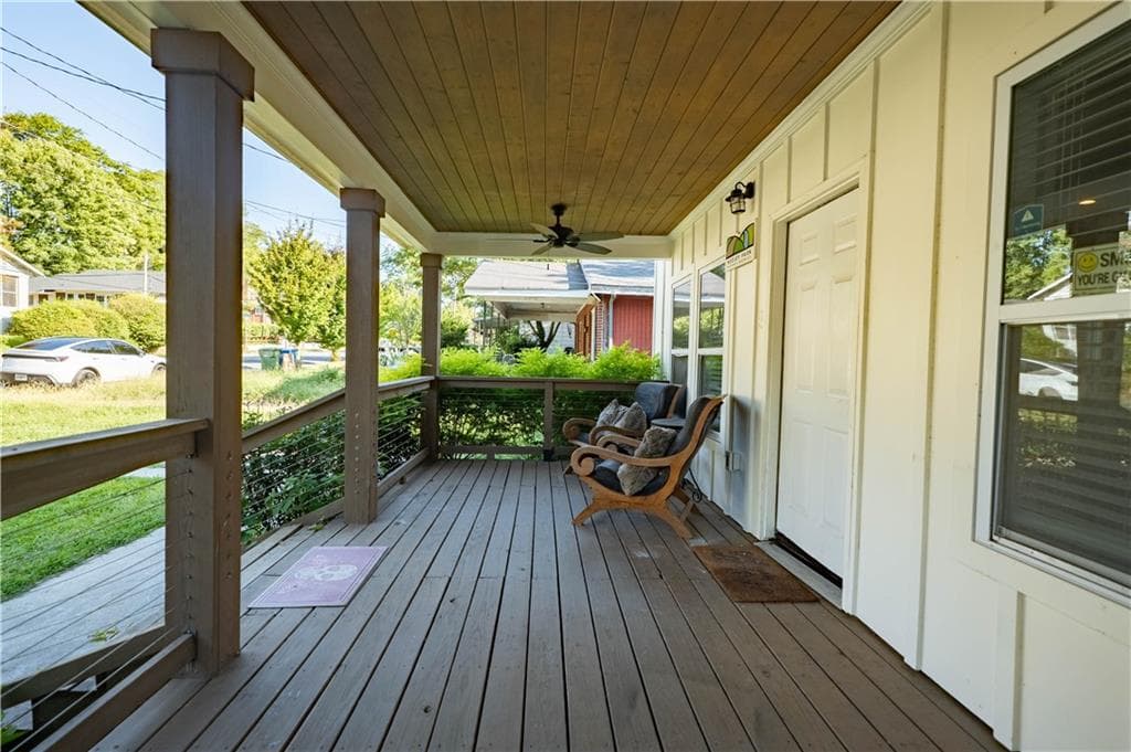 3 bedroom, 3 bathroom, 1,286 sq ft single family residence for rent at 184 Laurel Avenue, Atlanta, GA 30314 for $2,500 a month — photo 3