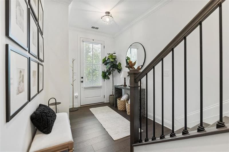 3 bedroom, 4 bathroom, 2,009 sq ft townhouse for sale at 6579 Beacon Drive 327, Sandy Springs, GA 30328 — photo 6