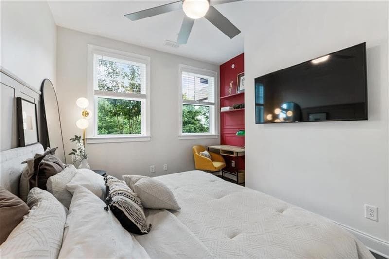 3 bedroom, 4 bathroom, 2,009 sq ft townhouse for sale at 6579 Beacon Drive 327, Sandy Springs, GA 30328 — photo 10
