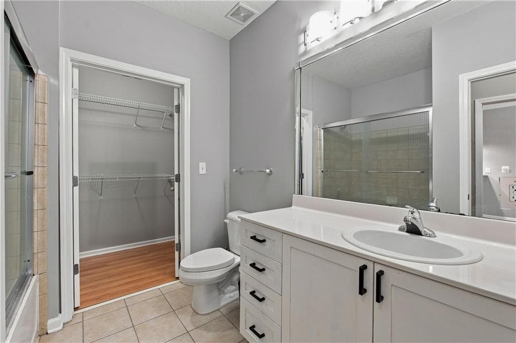 1 bedroom, 1 bathroom, 700 sq ft condominium for sale at 400 17th Street 1247, Atlanta, GA 30363 — photo 10