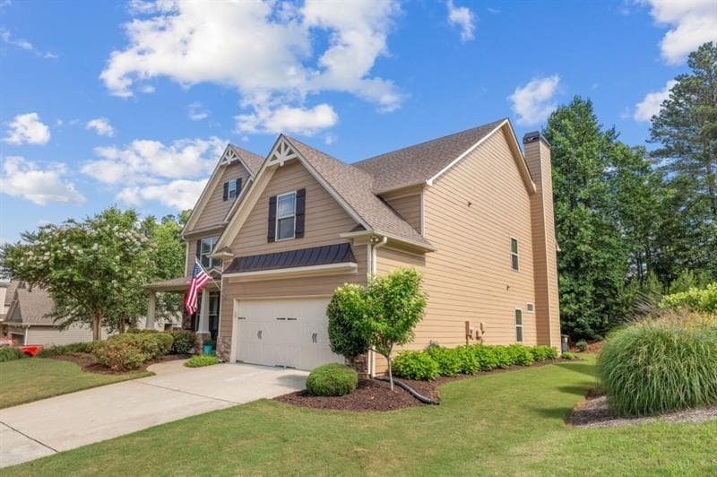 6 bedroom, 4 bathroom, 3,728 sq ft single family residence under contract at 407 Riverwalk Manor Drive, Dallas, GA 30132 — photo 3