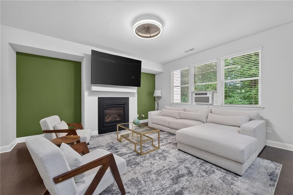 3 bedroom, 3 bathroom, 2,527 sq ft townhouse for sale at 877 Whittington Parkway, Marietta, GA 30060 — photo 7