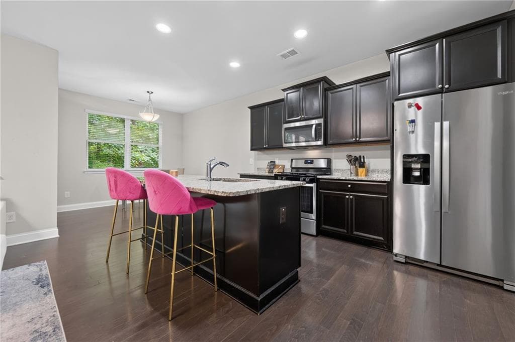 3 bedroom, 3 bathroom, 2,527 sq ft townhouse for sale at 877 Whittington Parkway, Marietta, GA 30060 — photo 9