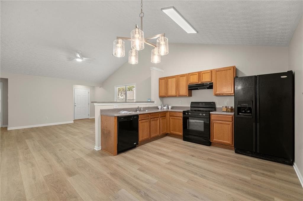 3 bedroom, 2 bathroom, 1,298 sq ft single family residence for sale at 1421 Pine Acre Drive, Sugar Hill, GA 30518 — photo 10