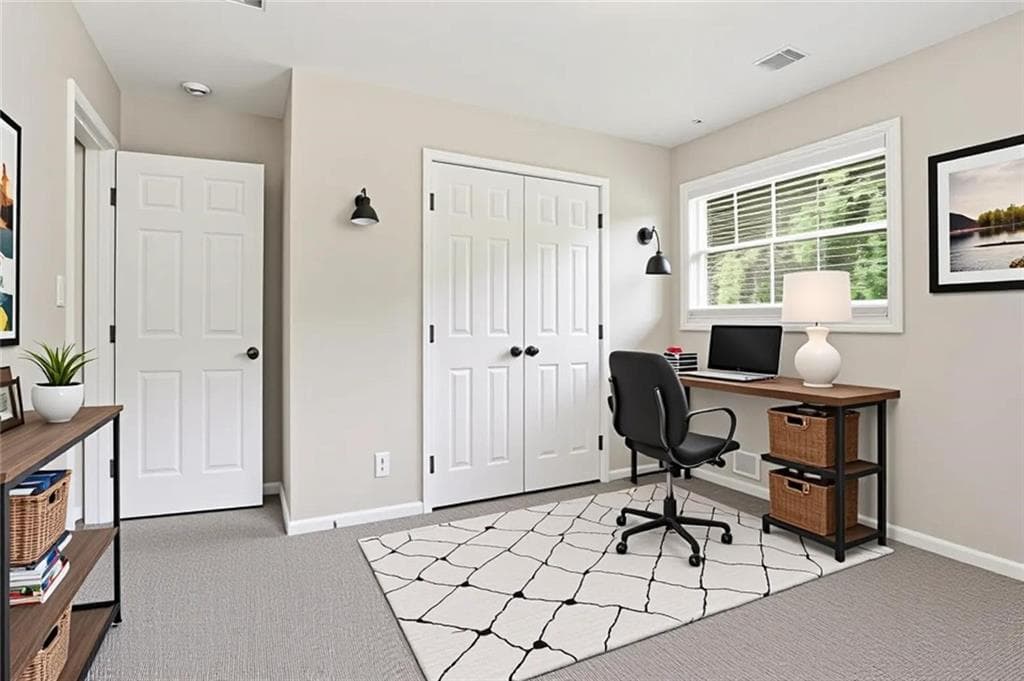 4 bedroom, 2 bathroom, 2,049 sq ft single family residence for sale at 2572 Glenrock Drive, Decatur, GA 30032 — photo 4
