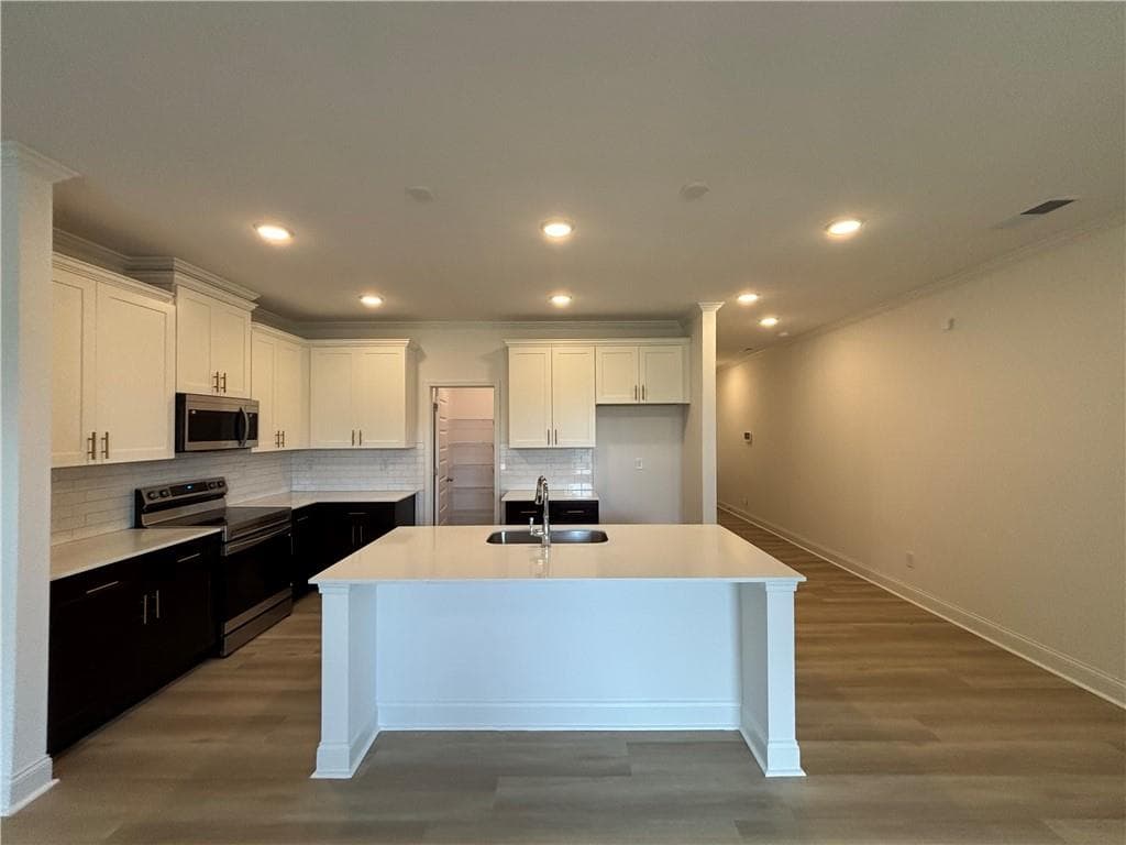 3 bedroom, 3 bathroom, 1,918 sq ft townhouse under contract at 3552 Birdstone Drive LOT 23, Decatur, GA 30032 — photo 2