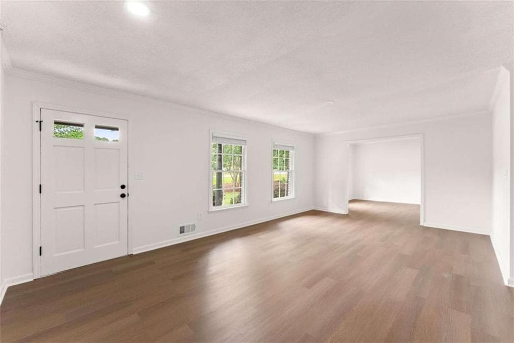 4 bedroom, 3 bathroom, 2,164 sq ft single family residence for sale at 570 Cedar Creek Drive, Athens, GA 30605 — photo 5