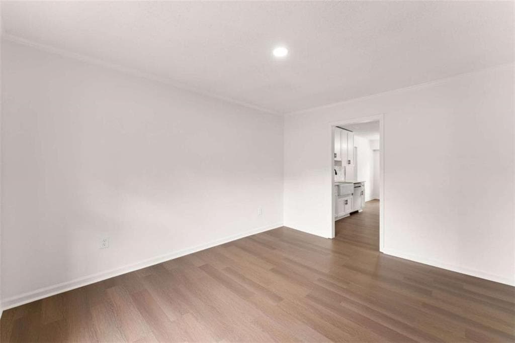 4 bedroom, 3 bathroom, 2,164 sq ft single family residence for sale at 570 Cedar Creek Drive, Athens, GA 30605 — photo 7