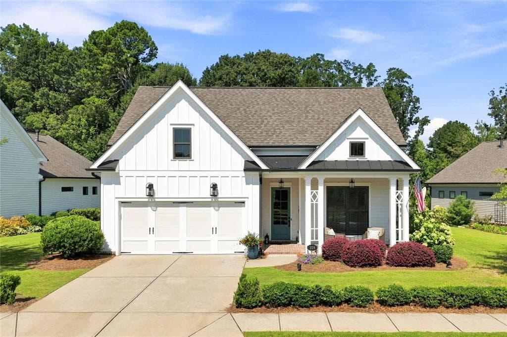 3 bedroom, 3 bathroom, 2,364 sq ft single family residence for sale at 329 McDaniel Place, Canton, GA 30115 — photo 2
