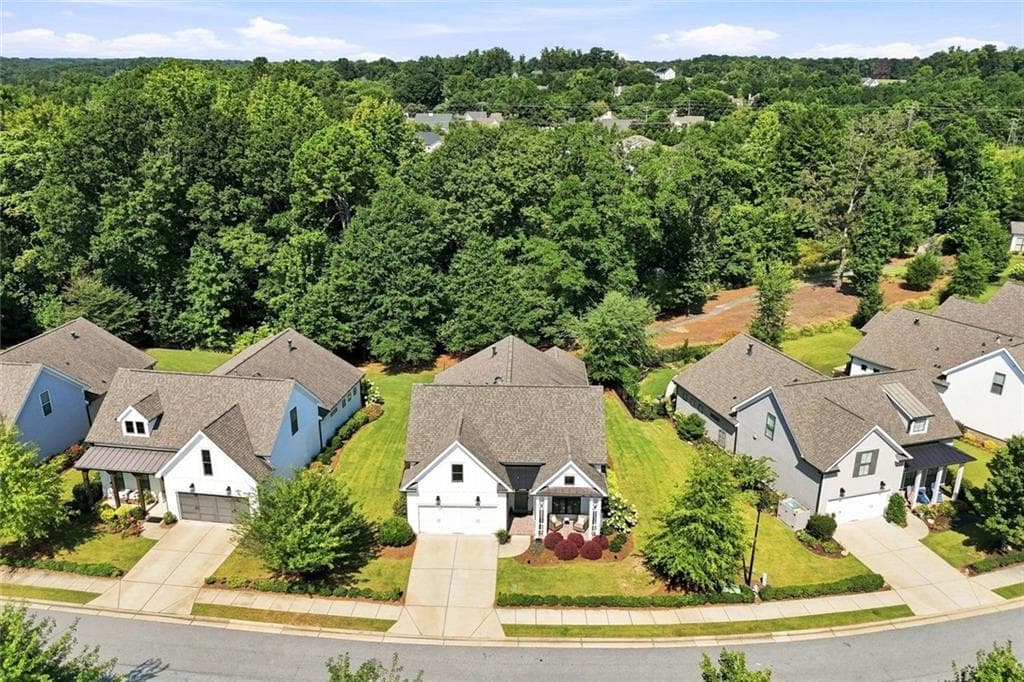 3 bedroom, 3 bathroom, 2,364 sq ft single family residence for sale at 329 McDaniel Place, Canton, GA 30115 — photo 6