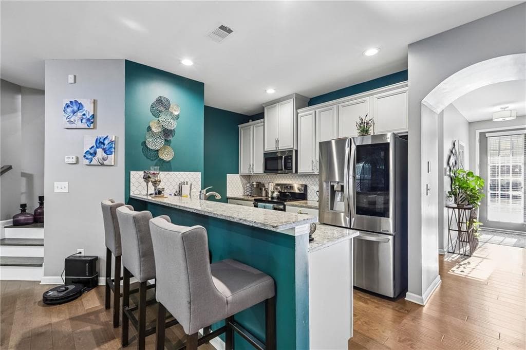 3 bedroom, 3 bathroom, 1,596 sq ft townhouse for sale at 2213 Triple Crown Lane, Lithonia, GA 30058 — photo 10