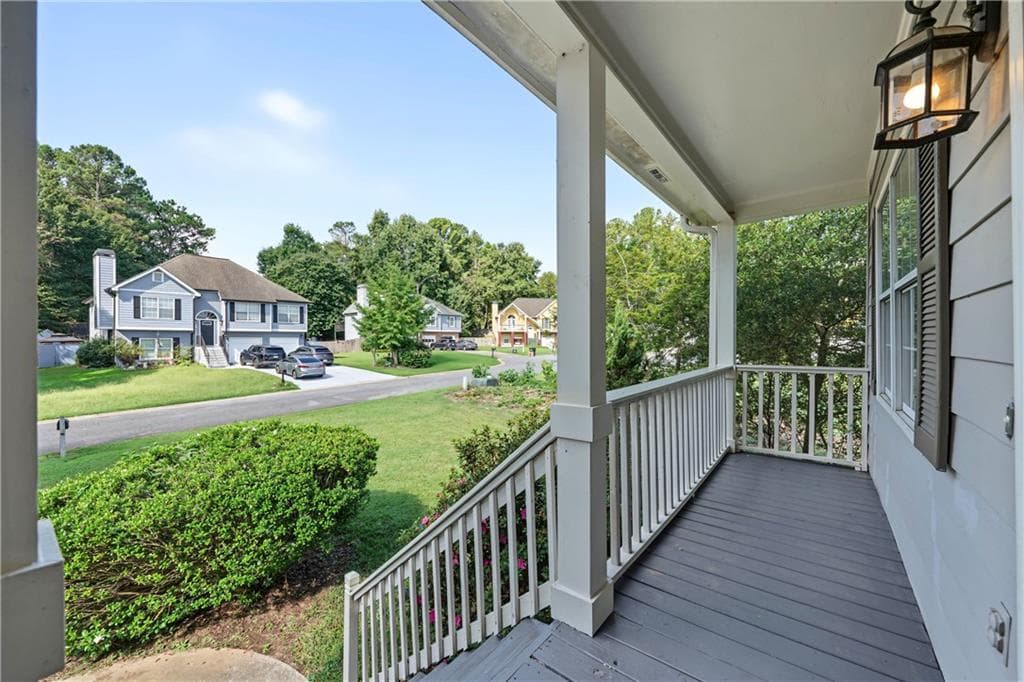4 bedroom, 2 bathroom, 1,428 sq ft single family residence under contract at 2765 Old Barn Trail, Powder Springs, GA 30127 — photo 2