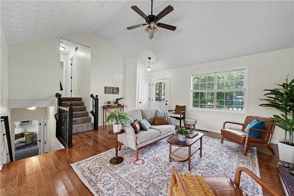 4 bedroom, 2 bathroom, 1,428 sq ft single family residence under contract at 2765 Old Barn Trail, Powder Springs, GA 30127 — photo 5