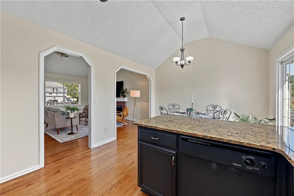 4 bedroom, 2 bathroom, 1,428 sq ft single family residence under contract at 2765 Old Barn Trail, Powder Springs, GA 30127 — photo 9