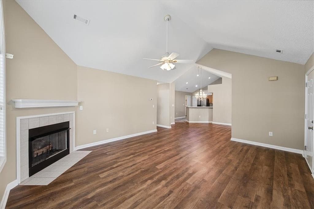 3 bedroom, 2 bathroom, 1,423 sq ft condominium for sale at 1862 Kolb Farm Circle, Marietta, GA 30008 — photo 6