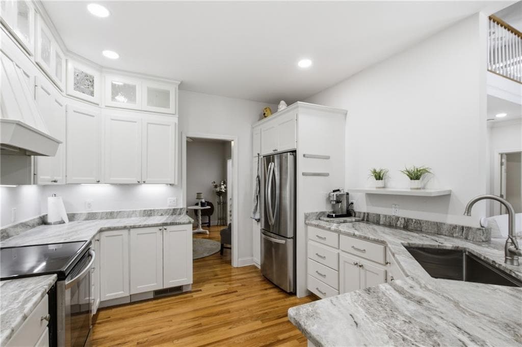 3 bedroom, 4 bathroom, 2,818 sq ft single family residence for sale at 327 Kissimmee Trail, Cornelia, GA 30531 — photo 7