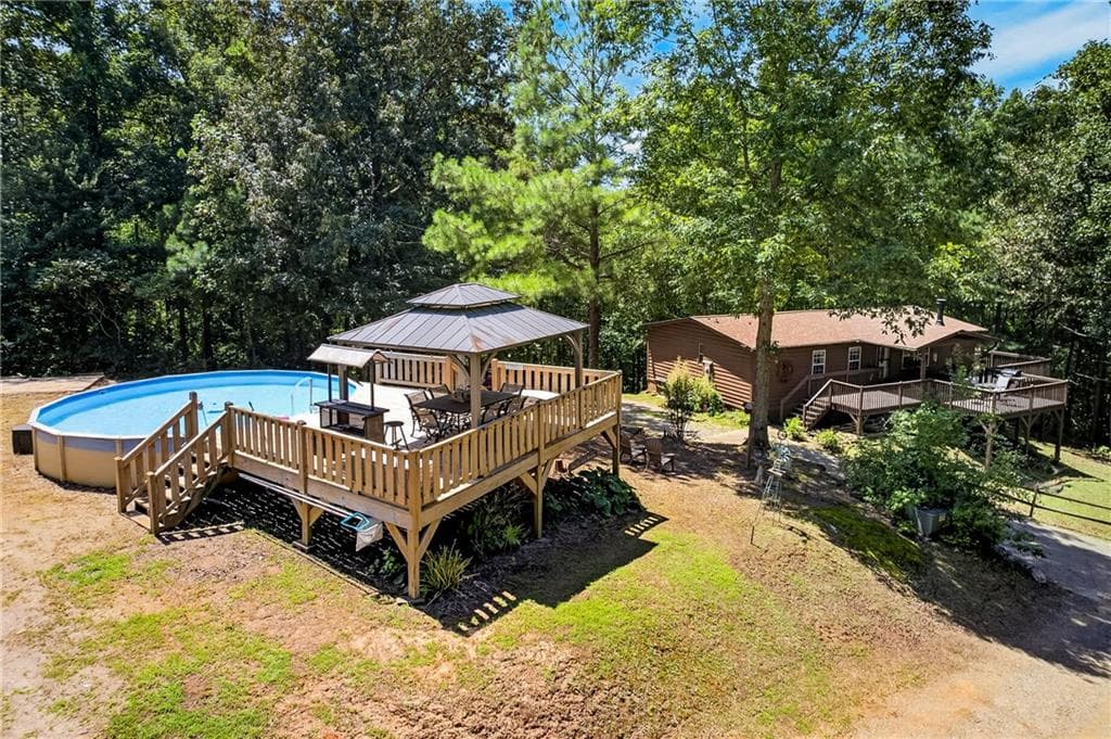 3 bedroom, 2 bathroom, 1,400 sq ft single family residence for sale at 110 Hickory Hills Road, Ellijay, GA 30540 — photo 10