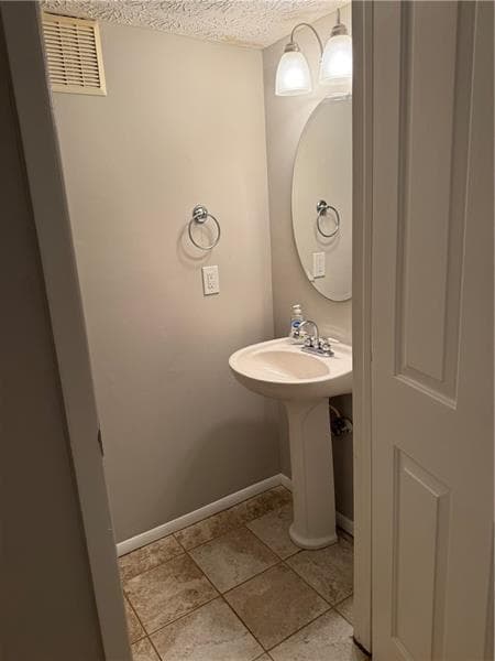 3 bedroom, 3 bathroom, 1,560 sq ft single family residence for rent at 480 Roswell Farms Road, Roswell, GA 30075 for $2,600 a month — photo 6