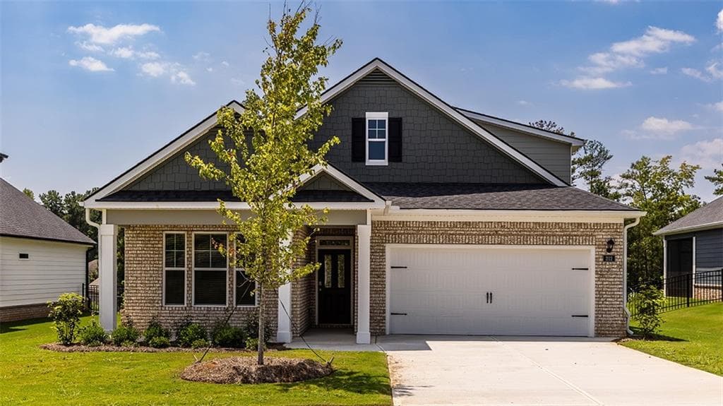 3 bedroom, 3 bathroom, 2,512 sq ft single family residence for sale at 212 Parnassus Road, Locust Grove, GA 30248