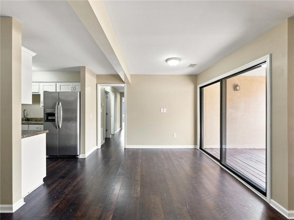 3 bedroom, 2 bathroom, 1,548 sq ft townhouse for sale at 605 Candler Street C-10, Gainesville, GA 30501 — photo 8
