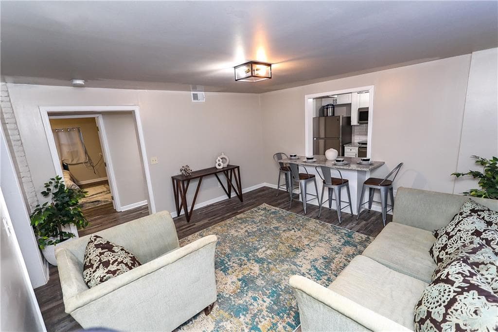 3 bedroom, 2 bathroom, 1,800 sq ft duplex for rent at 636 Lawton Street B, Atlanta, GA 30310 for $1,800 a month — photo 2