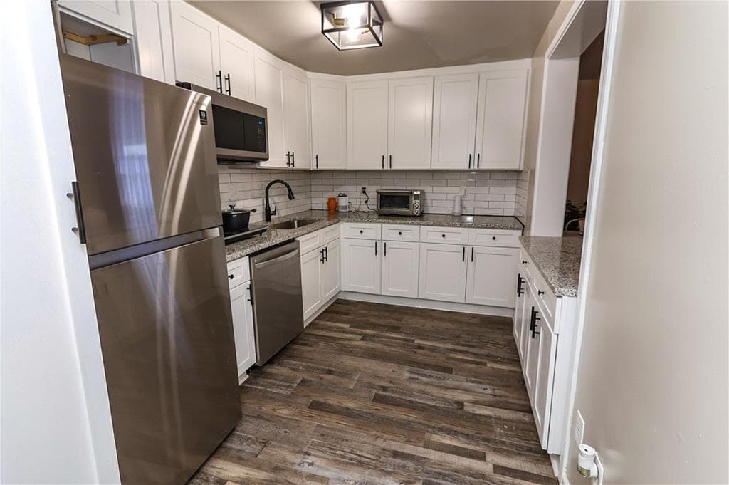3 bedroom, 2 bathroom, 1,800 sq ft duplex for rent at 636 Lawton Street B, Atlanta, GA 30310 for $1,800 a month — photo 3