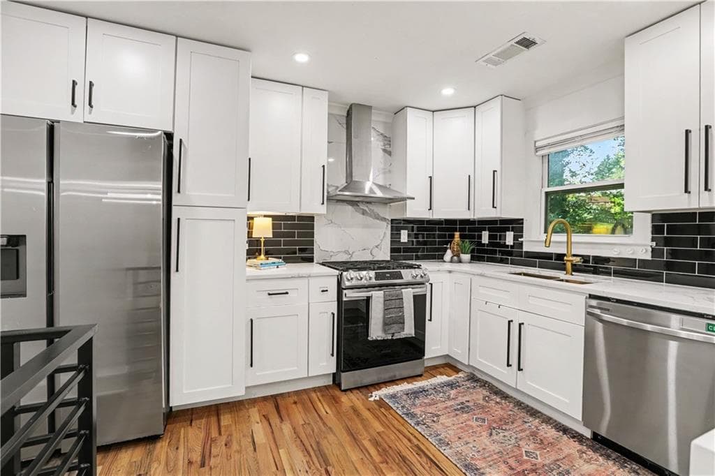 6 bedroom, 4 bathroom, 3,000 sq ft single family residence for sale at 2596 Shetland Drive, Decatur, GA 30033 — photo 10