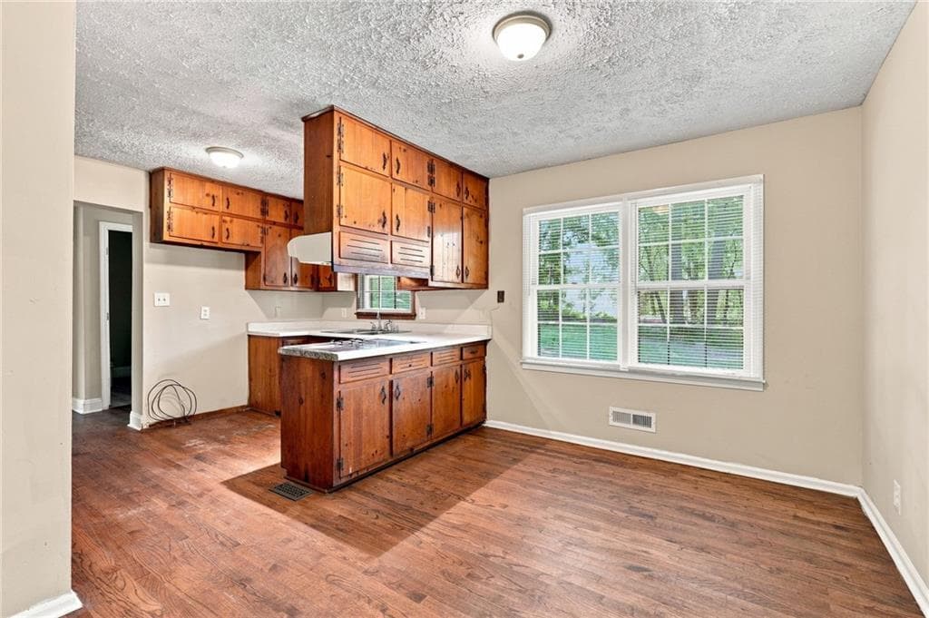 4 bedroom, 3 bathroom, 1,194 sq ft single family residence under contract at 1209 Old Alabama Road, Mableton, GA 30126 — photo 6