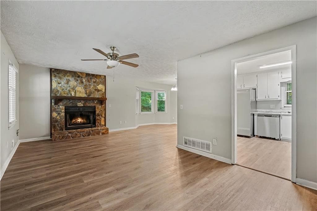 4 bedroom, 2 bathroom, 1,269 sq ft single family residence for sale at 167 Hardy Circle, Dallas, GA 30157 — photo 5